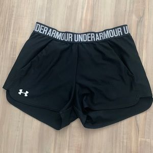 under armor shorts, size: small, worn a few times